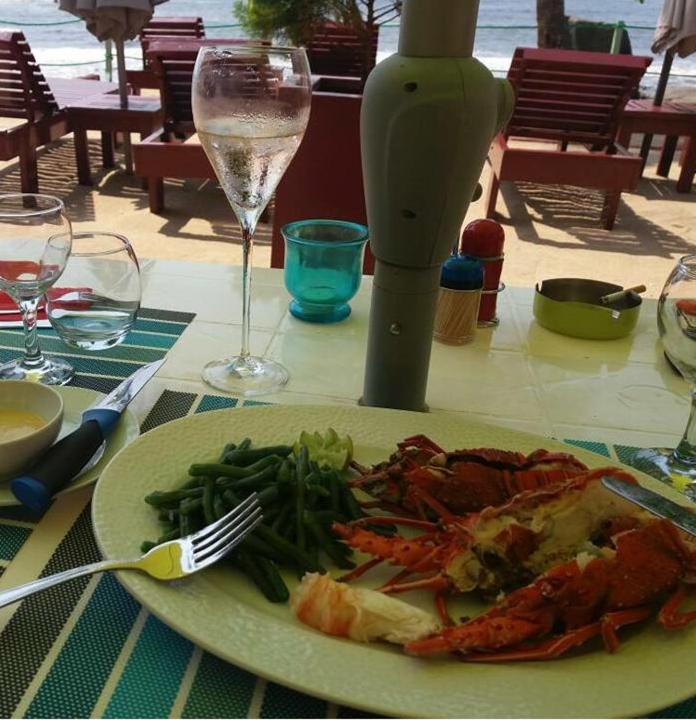 Coco Beach Hotel Kribi Exterior photo